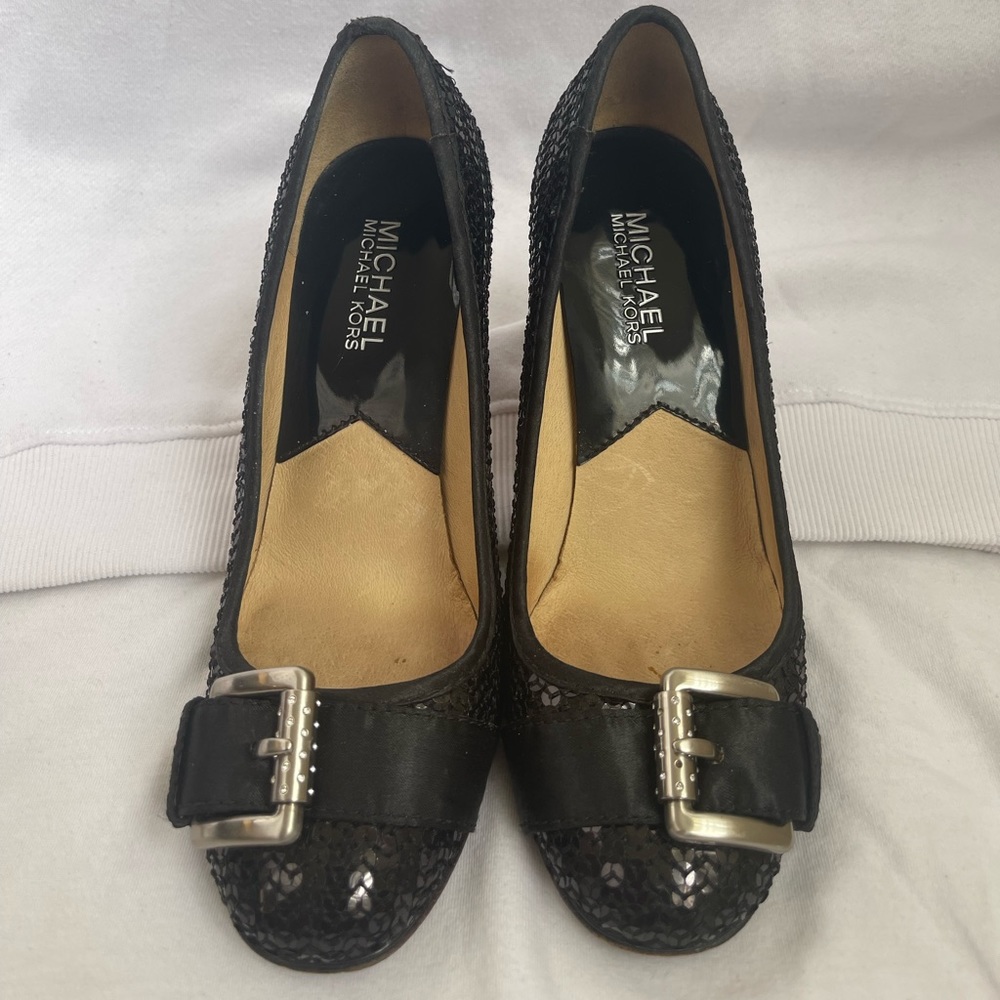 Michael KORS black pumps